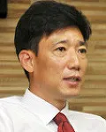 변호사, (전직)검사인 권중영의 대표 이미지