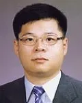 변호사, (전직)검사인 박해봉의 대표 이미지