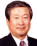 신문인, 수필가인 이재상의 대표 이미지