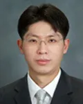 대학교수인 손훈의 대표 이미지