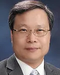 대학교수인 윤의준의 대표 이미지