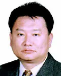 시민운동가인 송재신의 대표 이미지