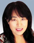 소설가인 야마다 에이미의 대표 이미지