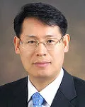 대학교수인 손근용의 대표 이미지