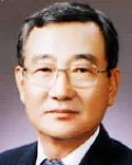 (전직)경제기관단체인, (전직)정무직공무원, (전직)행정공무원인 안영수의 대표 이미지