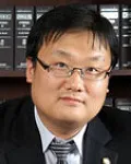 변호사인 김필성의 대표 이미지