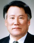 신경외과의사, (전직)사회기관단체인, (전직)대학교수인 김두원의 대표 이미지