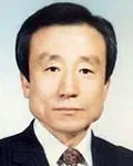 정당인, (전직)공무원인 한상철의 대표 이미지
