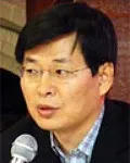 방송PD인 박건식의 대표 이미지