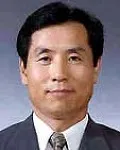대학교수인 김태엽의 대표 이미지