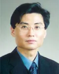 대학교수인 손병창의 대표 이미지