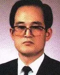 대학교수인 김선우의 대표 이미지