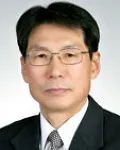 대학교수인 김규영의 대표 이미지