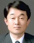 비뇨기과의사, 대학교수인 김영곤의 대표 이미지