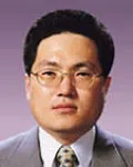 변호사, (전직)판사인 김중곤의 대표 이미지