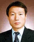 대학교수인 김용준의 대표 이미지