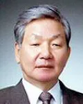 (전직)대학교수인 이홍근의 대표 이미지