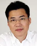 미술평론가, (전직)전시기획자인 김원방의 대표 이미지