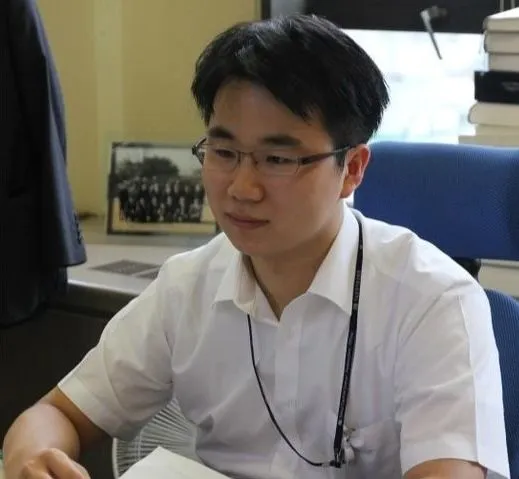 검사인 한문혁의 대표 이미지