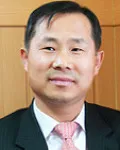 신문인인 정진국의 대표 이미지