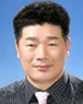 대학교수인 채현석의 대표 이미지