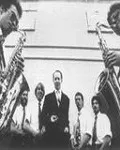 가수인 Joe Jackson Band의 대표 이미지