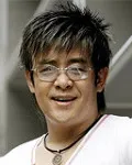 가수인 박강성의 대표 이미지