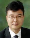 대학교수인 강동헌의 대표 이미지