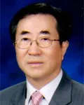 대학교수, 방송PD인 김웅래의 대표 이미지