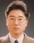 대학교수인 신지영의 대표 이미지