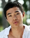 영화배우인 동역진의 대표 이미지