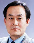 (전직)대학교수인 김동균의 대표 이미지
