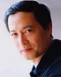 영화배우인 우표의 대표 이미지