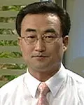기자인 윤용철의 대표 이미지
