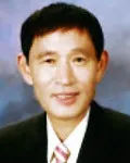 정당인인 윤종권의 대표 이미지