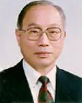 (전직)학술기관단체인, (전직)대학교수, (전직)대학총장인 김종철의 대표 이미지