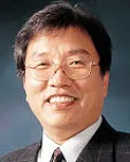 대학교수인 김해경의 대표 이미지