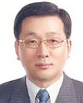 변호사, (전직)검사인 심동섭의 대표 이미지