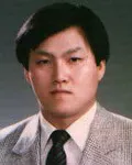 대학교수인 이규철의 대표 이미지