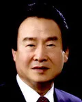 대학교수, 정당인인 김영환의 대표 이미지