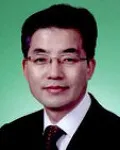 정당인인 신동관의 대표 이미지