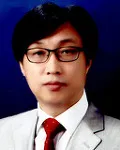 (전직)대학강사인 이병민의 대표 이미지