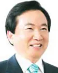 광역단체장, (전직)국회의원, (전직)정무직공무원인 강운태의 대표 이미지