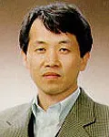 대학교수인 김창배의 대표 이미지