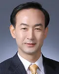 대학교수인 이호영의 대표 이미지