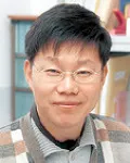 대학교수인 진성호의 대표 이미지