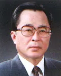변호사, (전직)정무직공무원, (전직)검사인 김두희의 대표 이미지