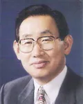 (전직)국회의원, (전직)대학교수인 황병태의 대표 이미지