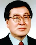 (전직)기초단체장, (전직)국회의원, (전직)사회기관단체인인 김진영의 대표 이미지
