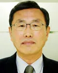 신문기자인 조성호의 대표 이미지